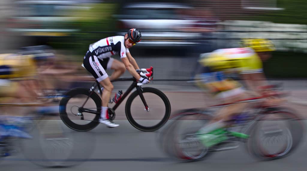 cycle race speed