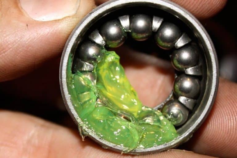 Alternatives of Bike Chain Lubricants! Are They Worth It?