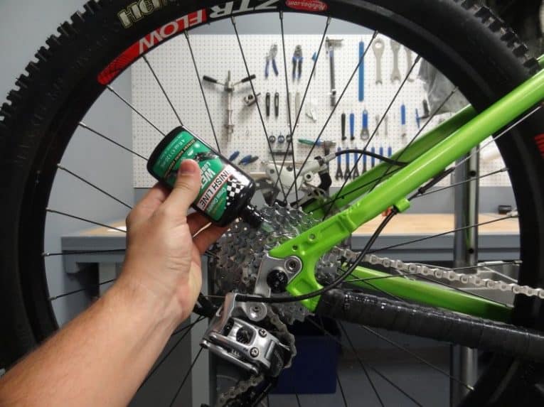 Alternatives of Bike Chain Lubricants! Are They Worth It?