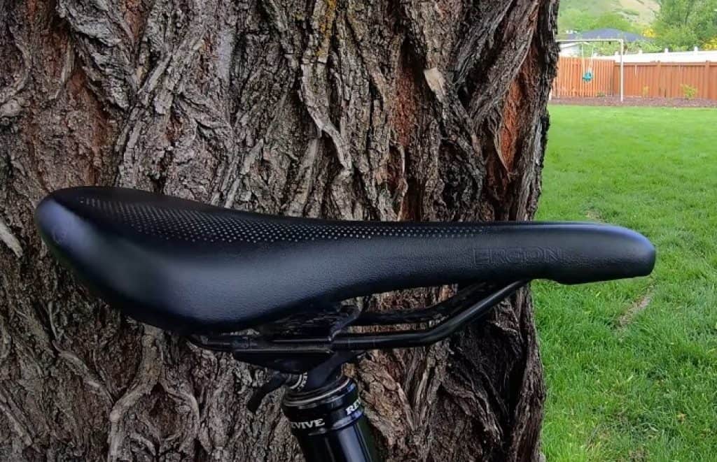 8 Best Gravel Bike Saddles (Updated 2024)
