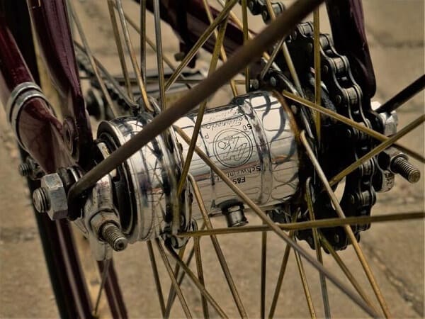 Weight of spokes