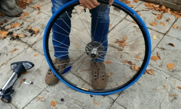 Trainer tire