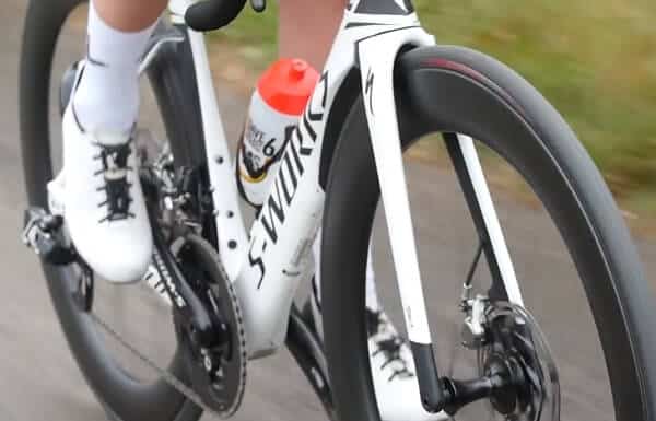 Who Makes Wide Cycling Shoes for the Riders - ApexBikes