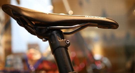 Narrow nose bike saddle