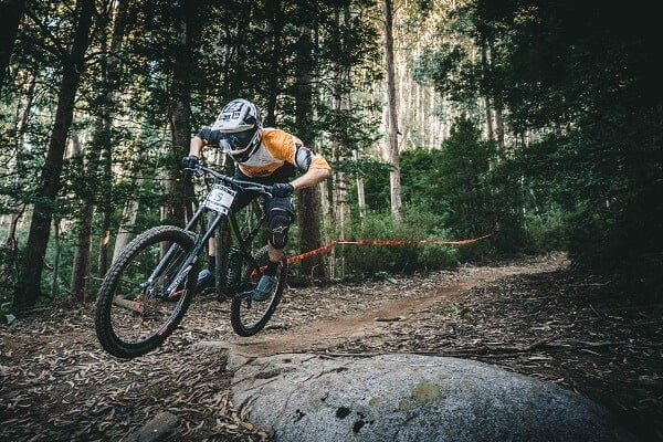 Enduro riding