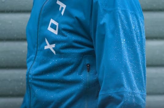 Use waterproof jackets for winter mountain bike rides