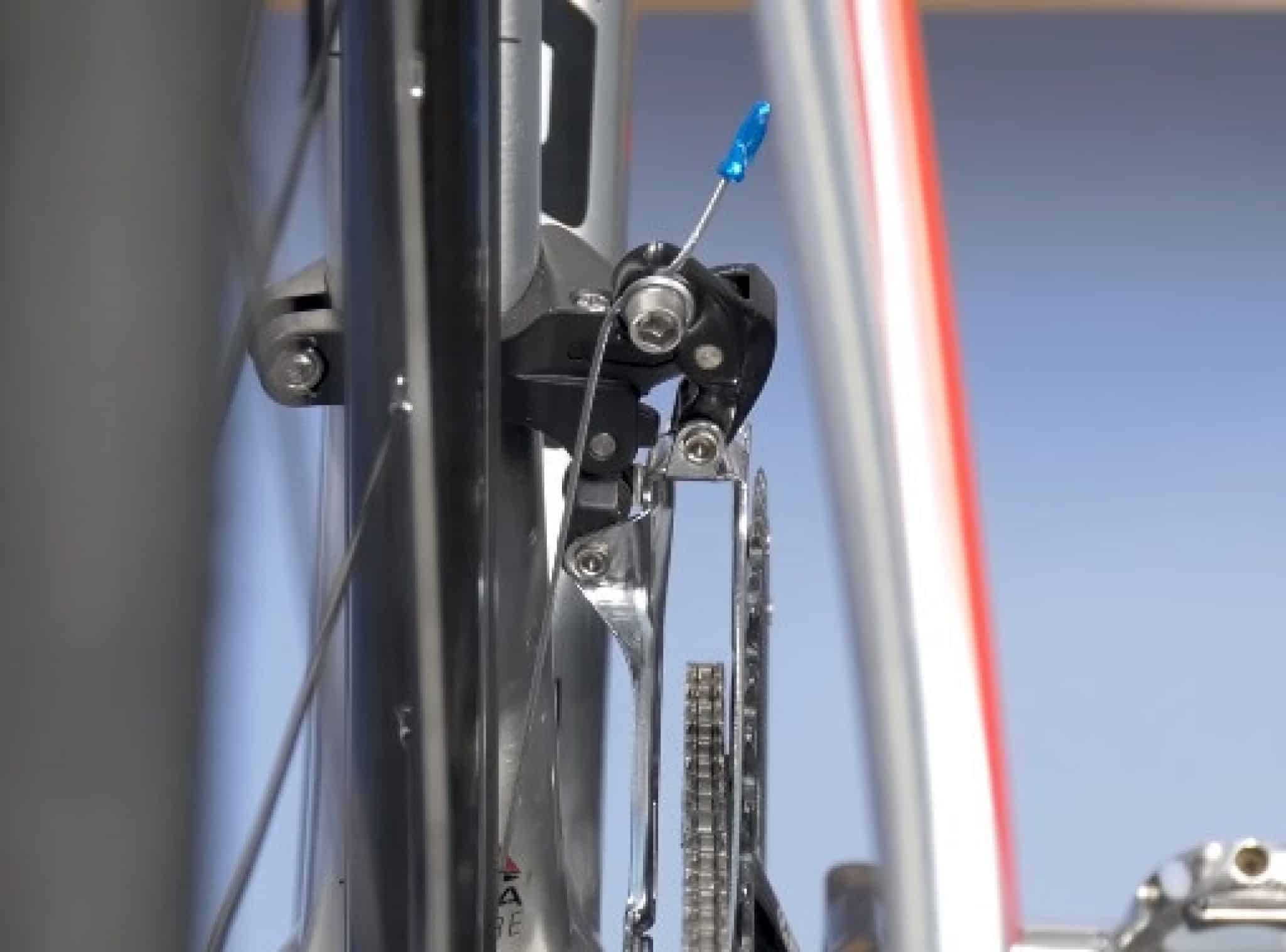 Front Derailleur Buying Guide (The Ultimate Guide) ApexBikes