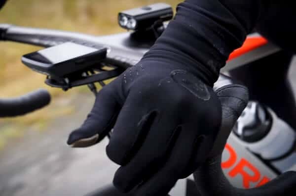 Cycling gloves