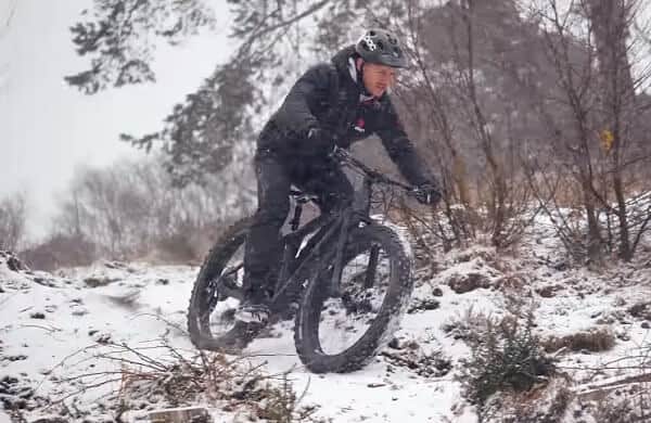 Fat biking on snow