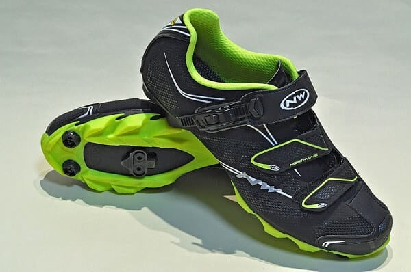 Mountain bike shoes