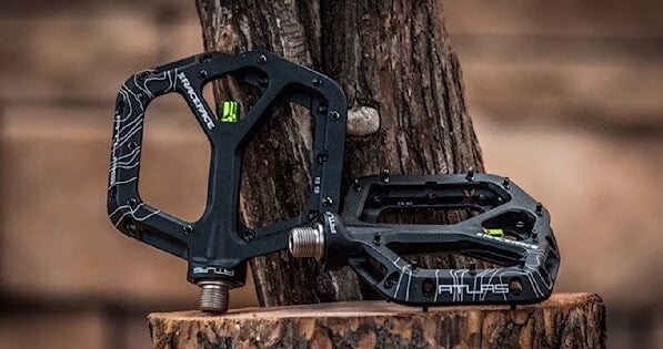 best pedal for hybrid bike